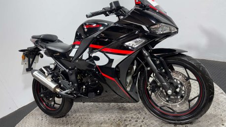 Yamasaki Ym 2023 ONLY 3K 50CC GEARED 50CC NEW MOT SERVICED SPORTS BIKE 10