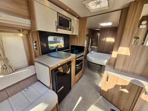 Swift Challenger 580 Elite  15
