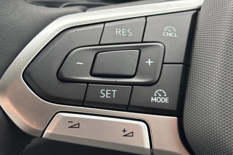 MAN TGE 3.180 4Motion Standard Lr DCIV - DSG Auto - 6 Seats 31