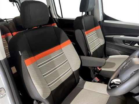 Citroen Berlingo 50kWh Flair XTR M MPV 5dr Electric Auto (7.4kW Charger) (136 ps) Sat Nav 11