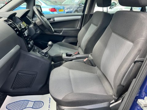 Vauxhall Zafira 1.6 16V Exclusiv Euro 5 5dr 22
