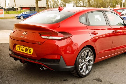 Hyundai i30 T-GDI FASTBACK N LINE PLUS NAV 8