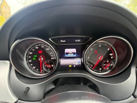 Mercedes-Benz GLA Class GLA 200 D AMG LINE PREMIUM 35