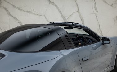 Porsche 911 Targa 4 GTS (992) 52