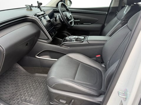 Hyundai TUCSON 1.6 TGDi Plug-in Hybrid Ultimate 5dr 4WD Auto 2