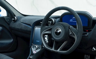 McLaren 765LT Spider 14