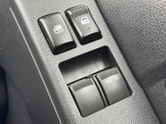 Isuzu D-Max Extended Cab 1.9 4x4 Pickup 31