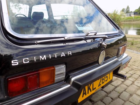 Reliant Scimitar GTE SE6a 41