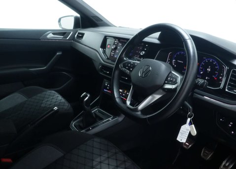 Volkswagen Polo 1.0 Polo R-Line TSi 5dr 42