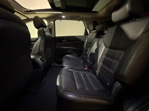 Kia Sorento CRDI KX-4 ISG 16