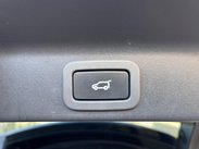 Jaguar F-Pace 3.0 D300 V6 S Auto AWD Euro 6 (s/s) 5dr 37