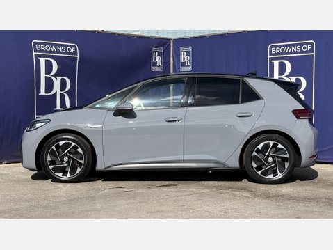 Volkswagen ID.3 Pro Performance 58kWh Business Hatchback 5dr Electric Auto (204 ps) 7