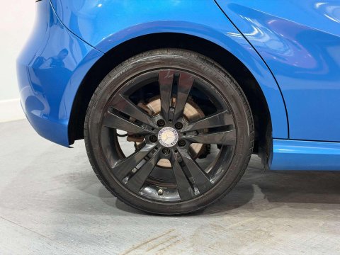 Mercedes-Benz A Class 2.1 A200 CDI Sport Hatchback 5dr Diesel 7G-DCT Euro 6 (s/s) (136 ps) 62