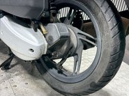 Honda PCX WW 125 2017 1 OWNER SCOOTER 125CC RUNNING PROJECT BIKE 9