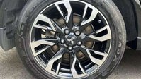 Mitsubishi Outlander 2.0h 12kWh 5h SUV 5dr Petrol Plug-in Hybrid CVT 4WD Euro 6 (s/s) (200 ps) 9