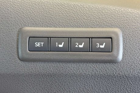 Toyota Vellfire V6 L Edition 78