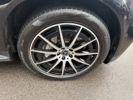 Mercedes-Benz EQC QC 400 80kWh AMG Line SUV 5dr Electric Auto 4MATIC (400 bhp) 17