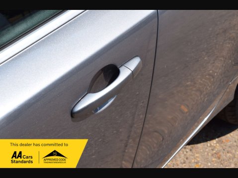 Volvo V40 2.0 V40 R-Design D2 5dr 13