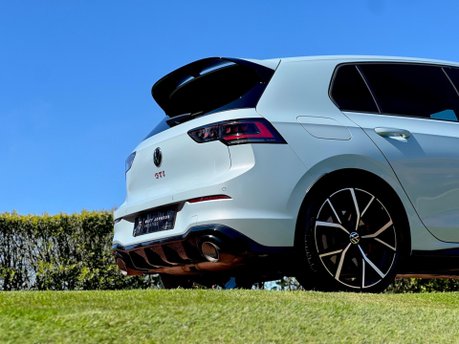 Volkswagen Golf GTI CLUBSPORT TSI DSG 22
