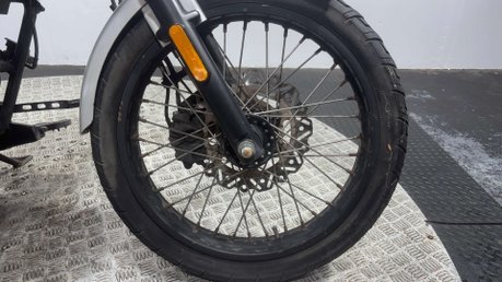 Sinnis Hoodlum 125 2018 GOOD RUNNING PROJECT CRUISER BIKE SPARES OR REPAIR 125CC 14