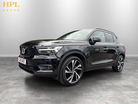 Volvo XC40 2.0 T4 R-Design Pro SUV 5dr Petrol Auto AWD Euro 6 (s/s) (190 ps) 3