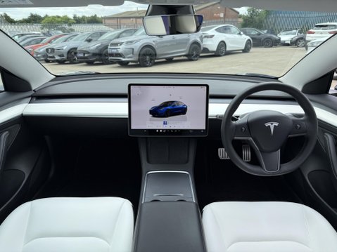 Tesla Model 3 (Dual Motor) Performance Saloon 4dr Electric Auto 4WDE (Performance Upgrade 29