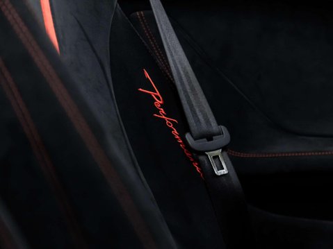 Lamborghini Huracan 5.2 V10 LP 640-4 Performante Spyder LDF 4WD Euro 6 (s/s) 2dr 50