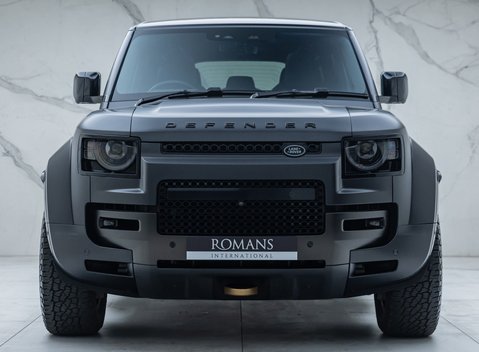 Land Rover Defender OCTA EDITION ONE 6