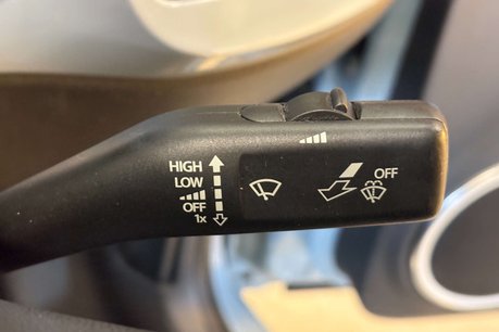 Volkswagen Beetle 1.4 TSI 60s Cabriolet 2dr Petrol Manual Euro 5 (160 ps) 51