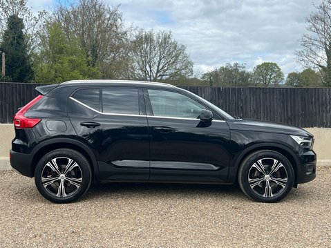 Volvo XC40 B4 INSCRIPTION PRO MHEV 5