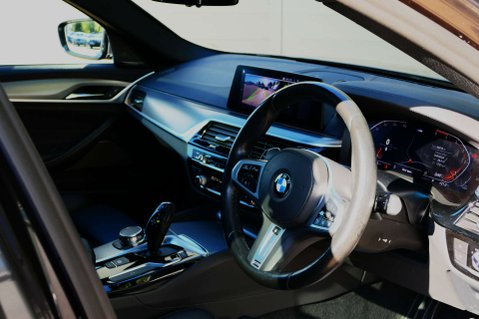 BMW 5 Series 2.0 520d xDrive M Sport Auto 4WD 5dr 23