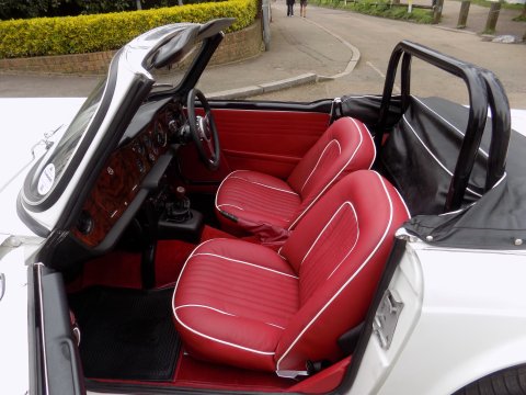 Triumph TR5 Sports 14