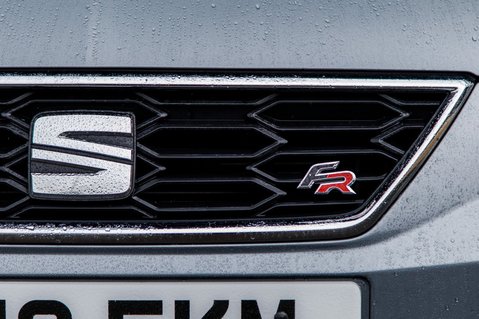 SEAT Leon TSI FR TECHNOLOGY 6