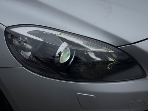 Volvo V40 2.0 D2 Lux Euro 6 (s/s) 5dr 13