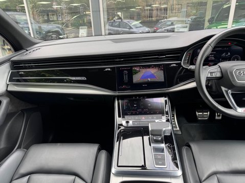 Audi Q7 TDI QUATTRO S LINE MHEV 19