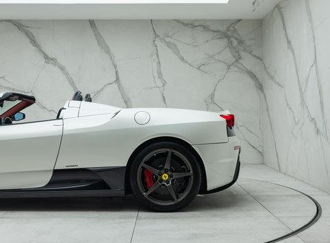 Ferrari F430 SCUDERIA SPIDER 16M 54
