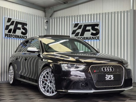 Audi RS4 4.2 FSI V8 Estate 5dr Petrol S Tronic quattro Euro 5 (450 ps) 1