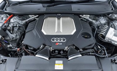 Audi RS6 Avant Performance Carbon Vorsprung 37