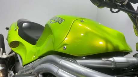 Triumph Speed Triple 855 1997 34K RUNNING PROJECT BIKE SPARES OR REPAIR NAKED BIKE 16