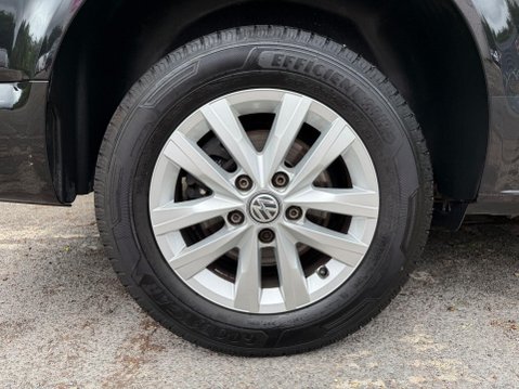 Volkswagen Transporter T28 TDI P/V HIGHLINE 12