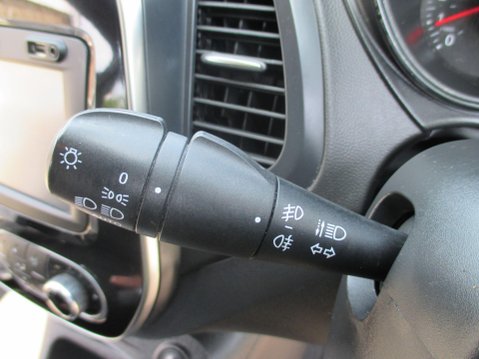 Renault Captur 0.9 TCe ENERGY Dynamique Nav Euro 6 (s/s) 5dr 33