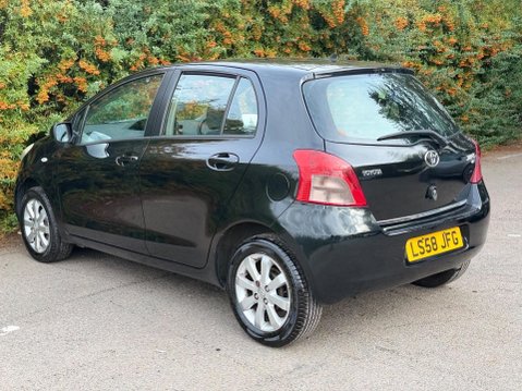 Toyota Yaris 1.0 VVT-i TR 5dr 6