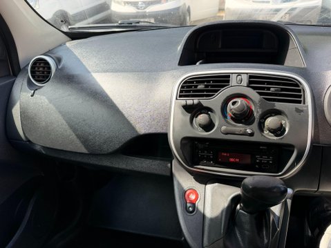 Renault Kangoo 1.5 dCi ML19 Business Panel Van 5dr Diesel EDC MWB Euro 6 (90 ps) 24