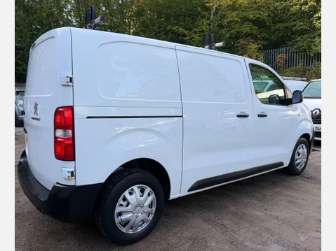 Peugeot Expert 2.0 BlueHDi 1400 Professional Standard Panel Van 6dr Diesel Manual MWB Euro 13