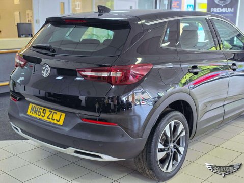 Vauxhall Grandland X 1.5 Turbo D BlueInjection Sport Nav Euro 6 (s/s) 5dr 23