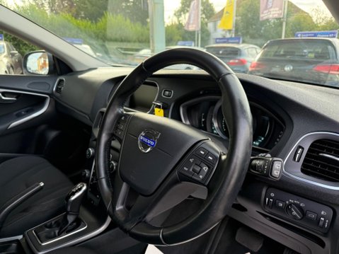 Volvo V40 1.6 D2 ES Nav Powershift Euro 5 (s/s) 5dr 18