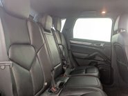 Porsche Cayenne 3.0 Cayenne V6 D Tiptronic S 4WD 5dr 50