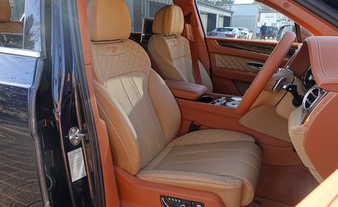 Bentley Bentayga 19
