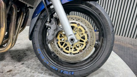 Suzuki Bandit 1200 GSF S 2002 30K RUNNING PROJECT BIKE SPARES OR REPAIR 1200CC 9