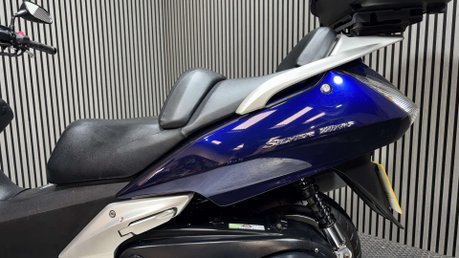 Honda FJS 2014 ONLY 9K 1 OWNER LONG MOT MAXI SCOOTER 600CC TWIN A2 31